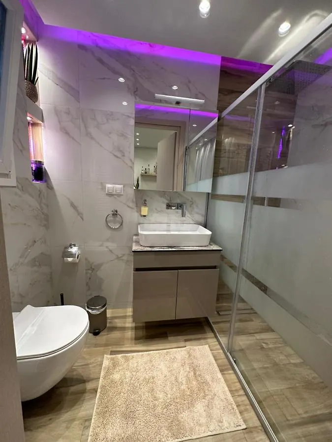 Golden Rose Apartment Thessaloniki Greece